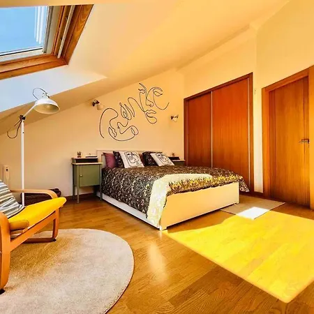 Artabra Infinita Petit * Ferrol