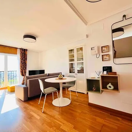 Artabra Infinita Petit Apartment